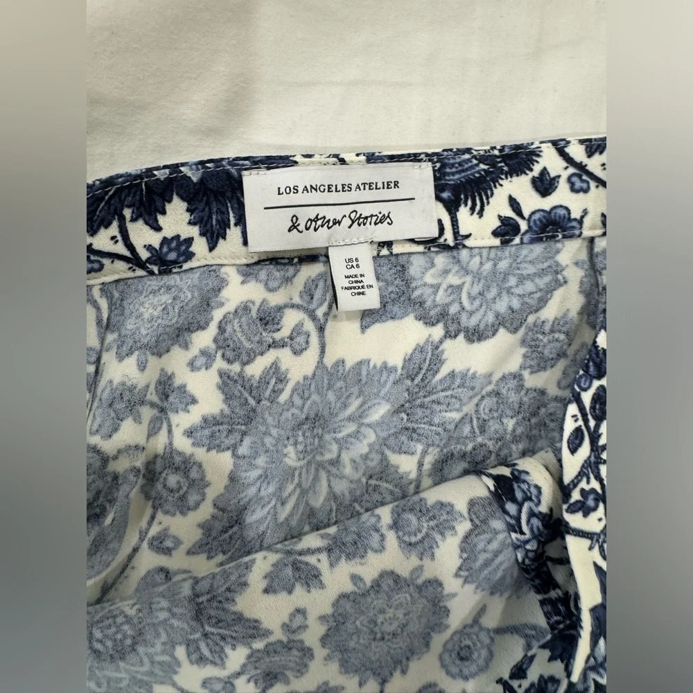 NWOT & Other Stories Blue and White Midi Skirt with Slit - Floral Pattern - 6 - Picture 3 of 5